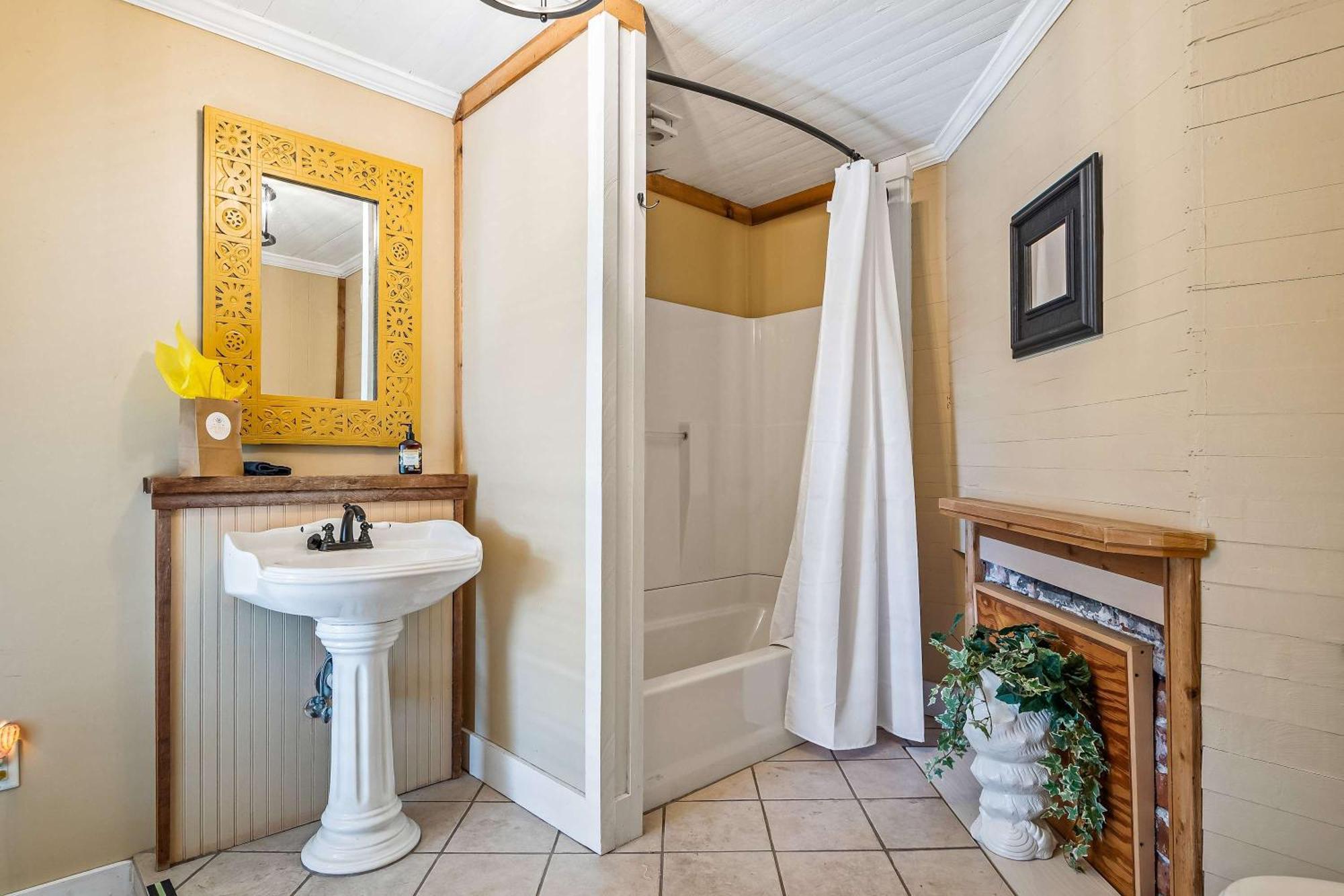 Old Carrabelle Hotel Hemingway Suite Luaran gambar